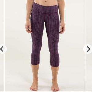 Lululemon Wunder Under Crop Capri Leggings Plum 2